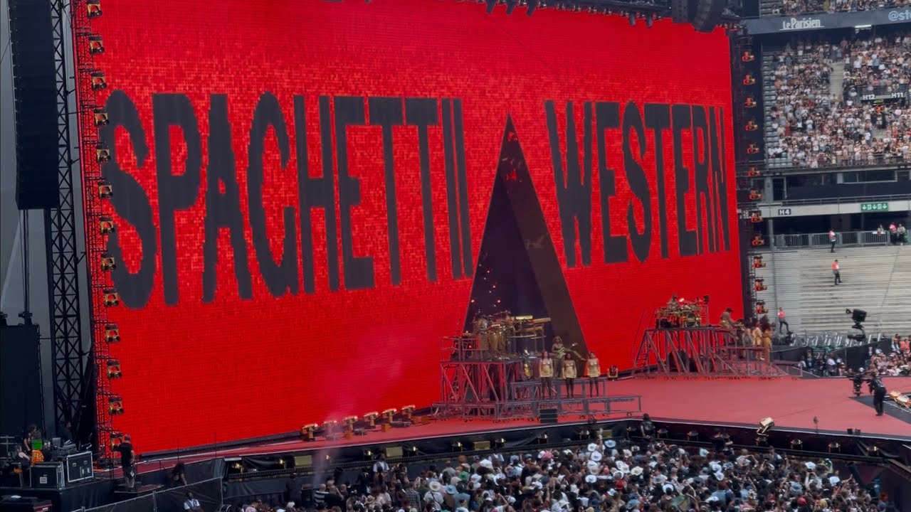 Beyoncé - SPAGHETTII (Live COWBOY CARTER Tour at Stade de France, Paris 06/22/2025)