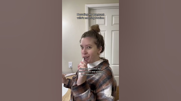 My pregnant wife’s morning routine #shorts #couple #couplegoals