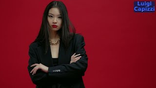 Download Lagu The Bangles - Make a play for her now. MP3