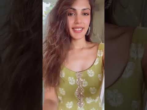 Rhea Chakraborty Instagram story daily October 23 #rheachakraborty #rhea