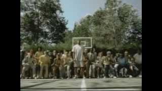 Anuncio Kevin Garnett vs. Tim Duncan vs. the world commercial