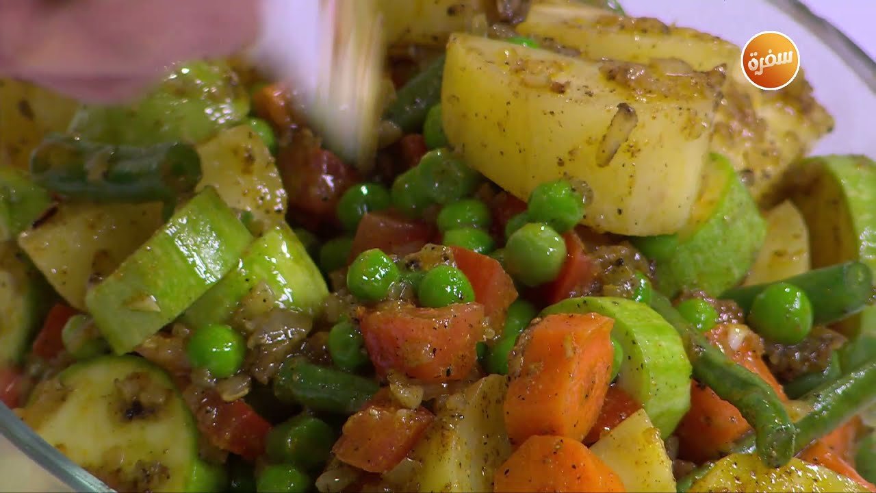 صينية الخضار في الفرن | عمر إسماعيل