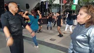 🕺💿 Tarde de High Energy en Glorieta de Insurgentes con @ellegendariotopsystem8315 🎶🎵