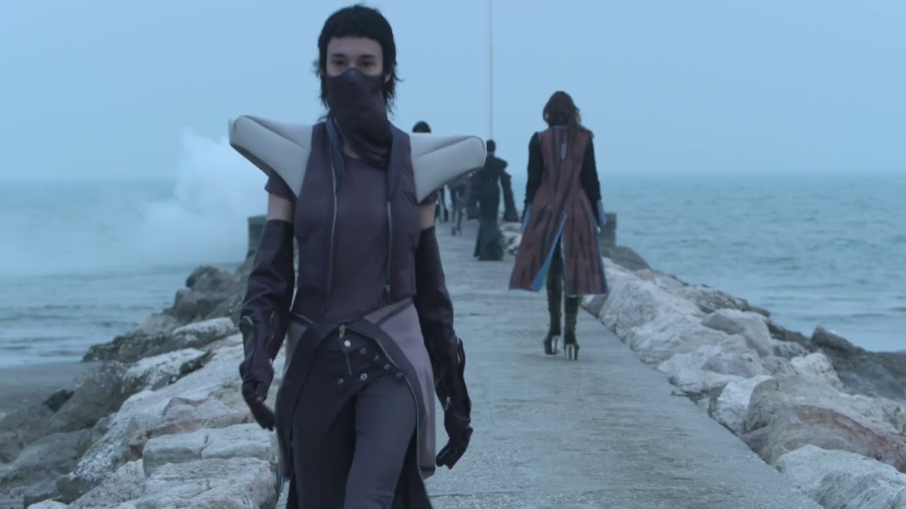 Rick Owens 4 mars 2021 Le Lido plage réalisation Luc Riolon