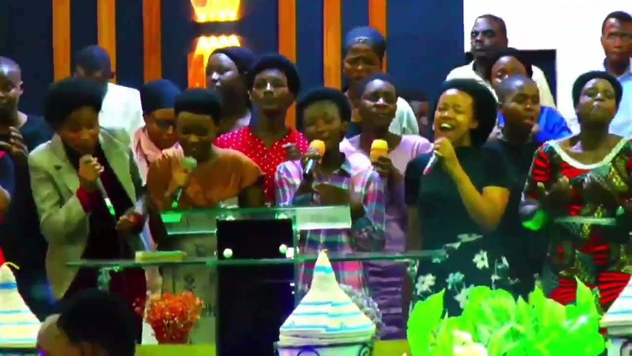 MBEGA IBIHE BYIZA! REBA UKO BYARI BYIFASHE MU MATERANIRO YA NIMUGOROBA YURUBYIRUKO ADEPR CYAHAFI