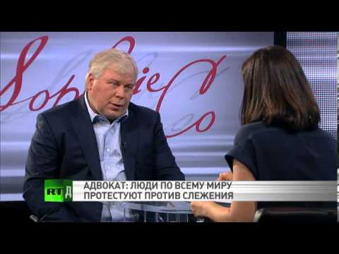 Эдвард Сноуден читает русских классиков...