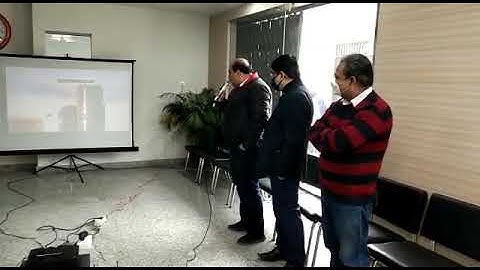 अमित सर के भी दिल का चैन खो गया है... क्लासरूम से जुदा अंदाज.. टीम गेट टुगेदर की झलक