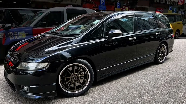 HONDA Odyssey RB1 x EMOTION ZR10-2P 18inch