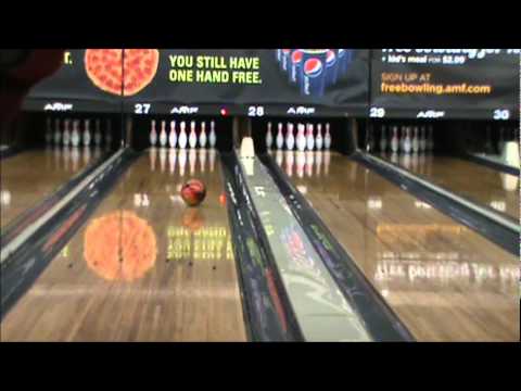 Cliff Barnes Pro Shop- Gerald Richardson & Garland Amick Throwing the Ebonite Cyclone