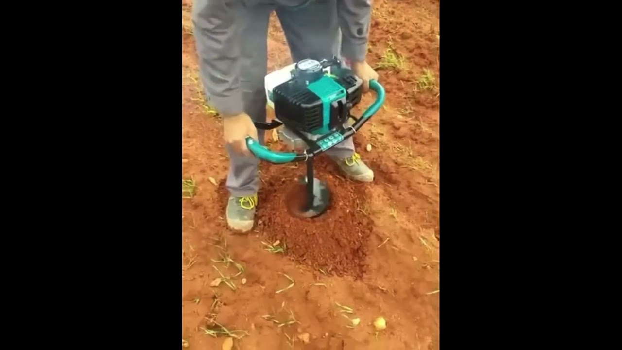 Earth Auger Machine