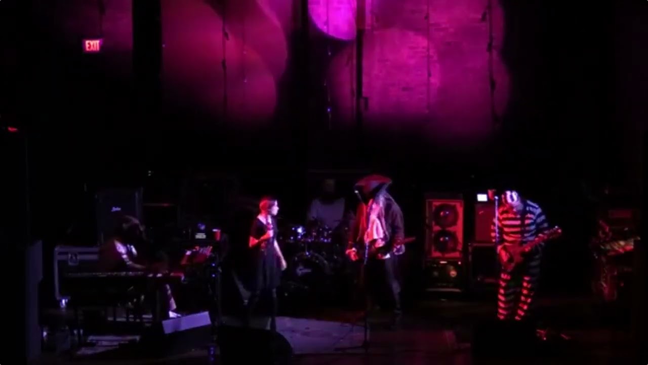 The Schwag feat Michael Sanfosso "Cassidy Jam"