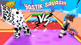 YASTIK SAVAŞI YAPTIK (KOLUM KIRILDI)!!😱Roblox Pillow Fighting Simulator