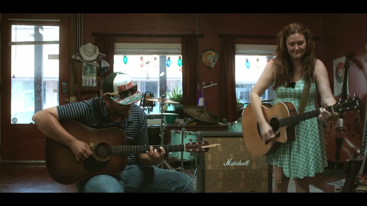 Clay Dawg and DeAnna Wendolyn - Dont Wake the Neighbors (Rosebud Woodshed Songwriters Challenge)