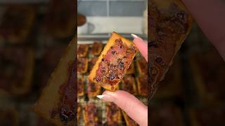 viral maple bacon crackers recipe 🥓🔥 #recipe #shorts #bacon #easyrecipe #snacks #cooking #food