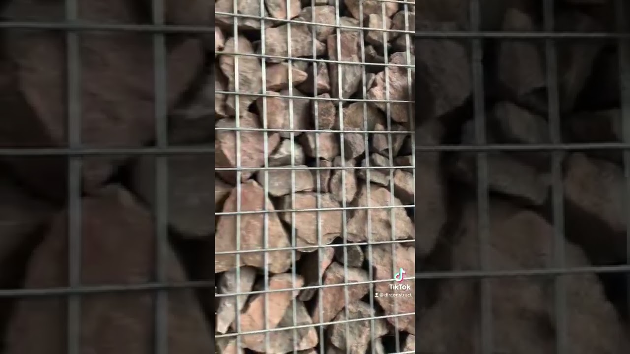 Combinația perfectă dintre piloni de gabion și profile metalice