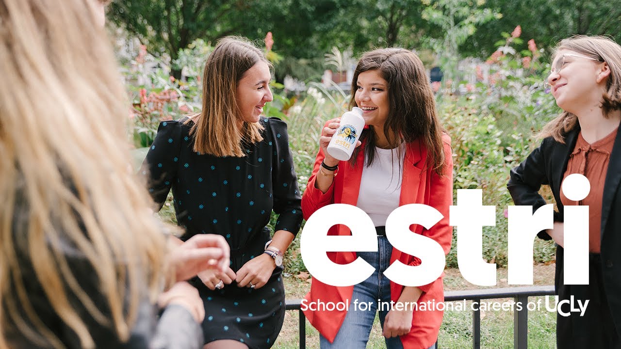 L'ESTRI : langues et carrières internationales, communication, traduction et interprétation