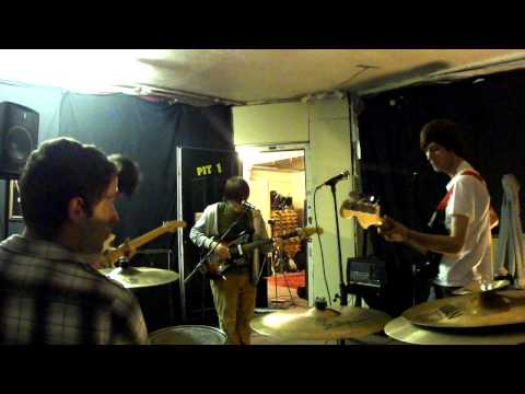 swirly eyes - bats rats eels (live @ HQ)