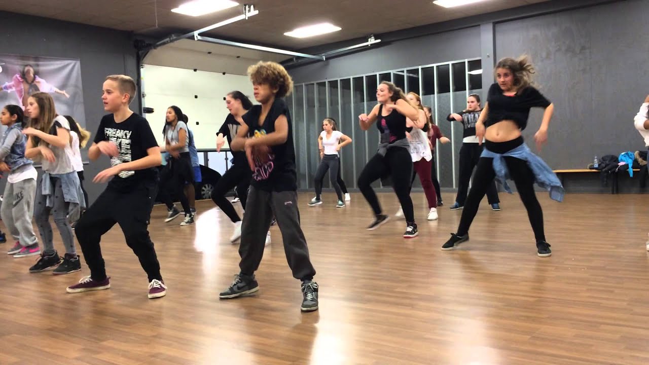 Dancehall Juvat Dance Academy, met Romy Derwon