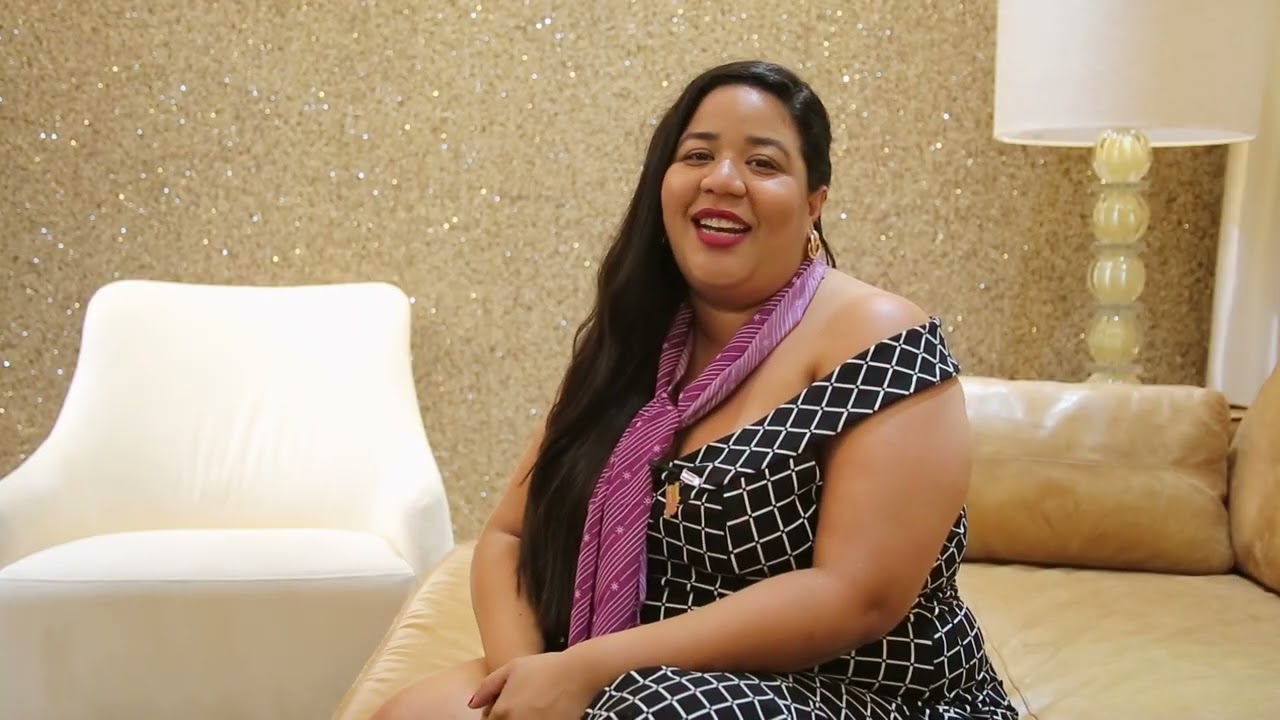 VIDEO DE POSSE DA PRESIDENCIA DO ROTARACT - LAILLA CANDIDA