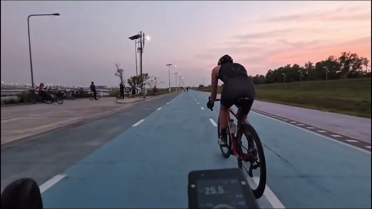 ปั่นวาเลนไทน์ @Skylane