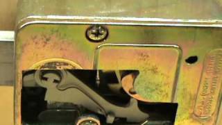 Locksmithing 101 - Safe Lock Basics