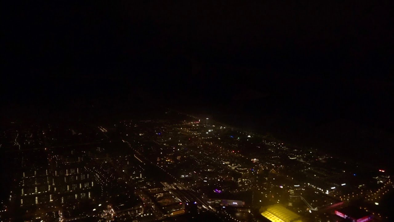 [4K] Stunning Night landing at Amsterdam Airport Schiphol | easyJet A320