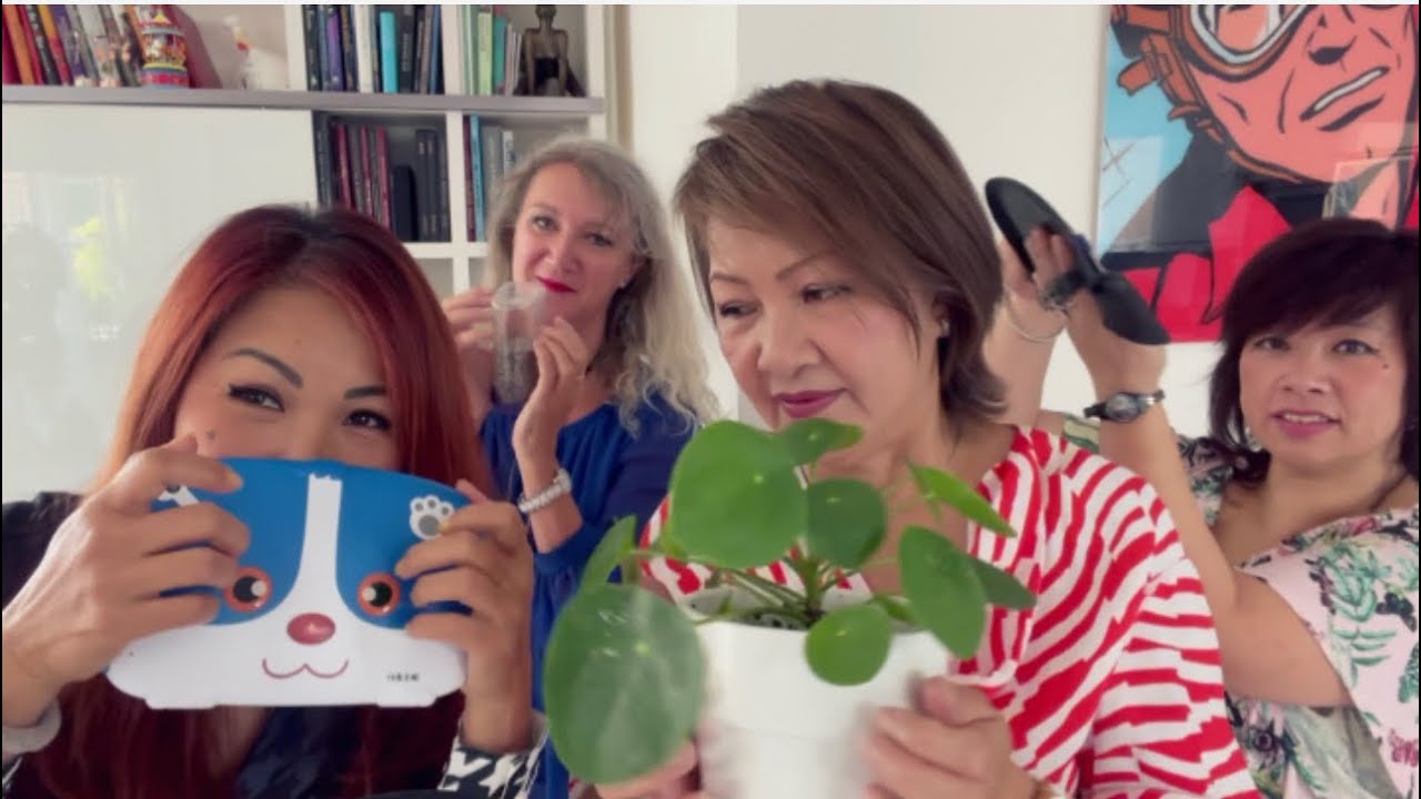 ASMR With My Besties-Random Triggers 🛌😴👯‍♀️