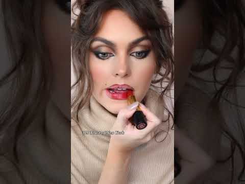 Video: Revlon Velvet Touch Spicy Punainen Huulipuna Review