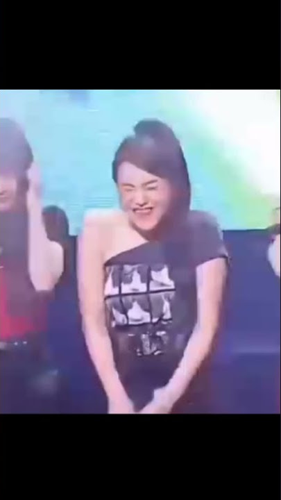 I'M CRYING WATCHING THIS😭😭#fyp #yeri #yerim #kimyerim #redvelvet #rv #foryoupage #shorts