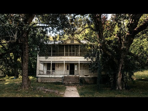 ABANDONED SERIAL KILLER&rsquo;s HOME Hidden In The Woods FOUND EVERYTHING INSIDE