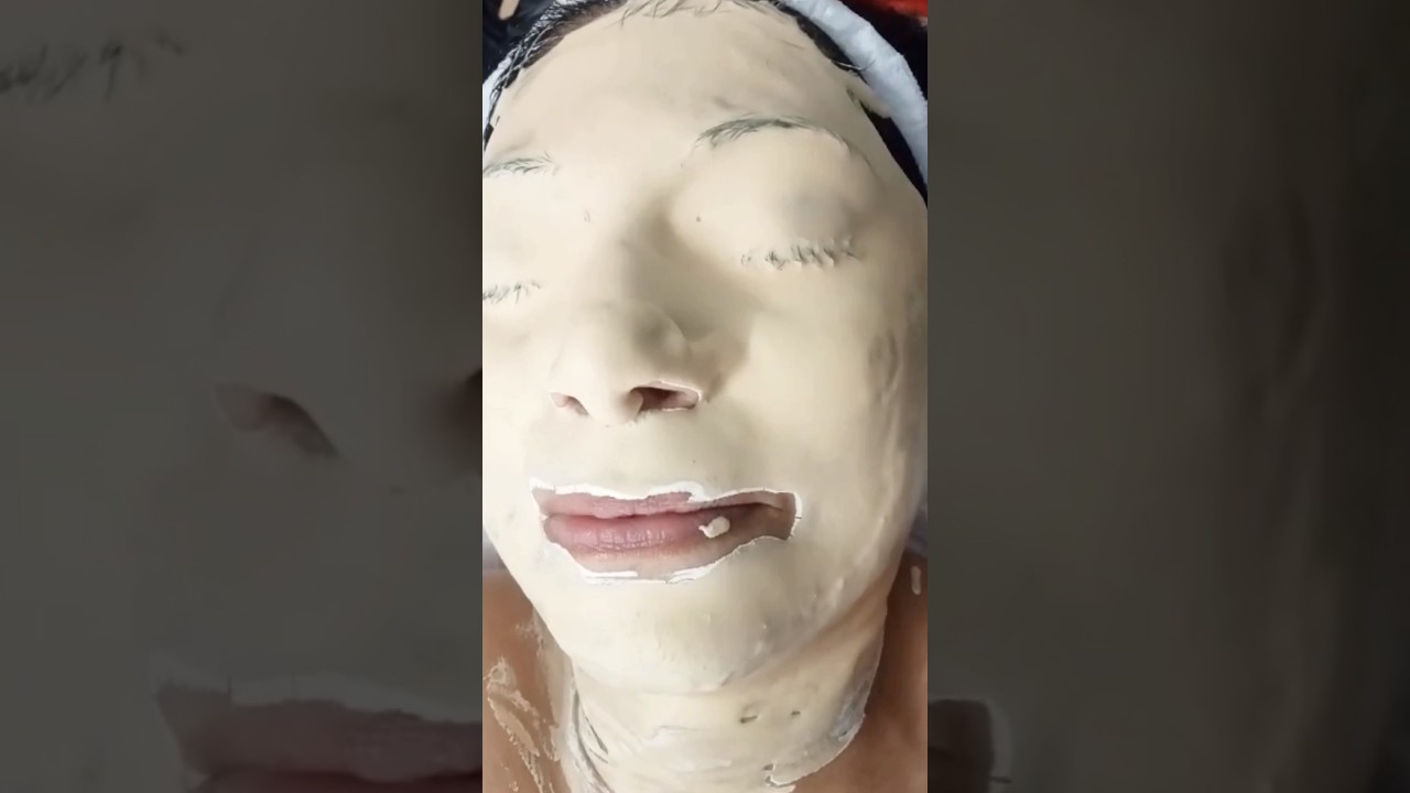 I tried Urban Company&rsquo;s Crave Beauty Golden Glow Facial #shorts