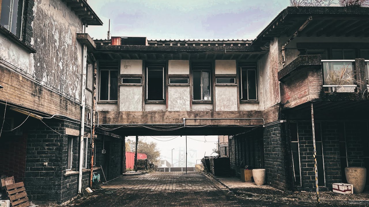 九龍東 廢豪宅