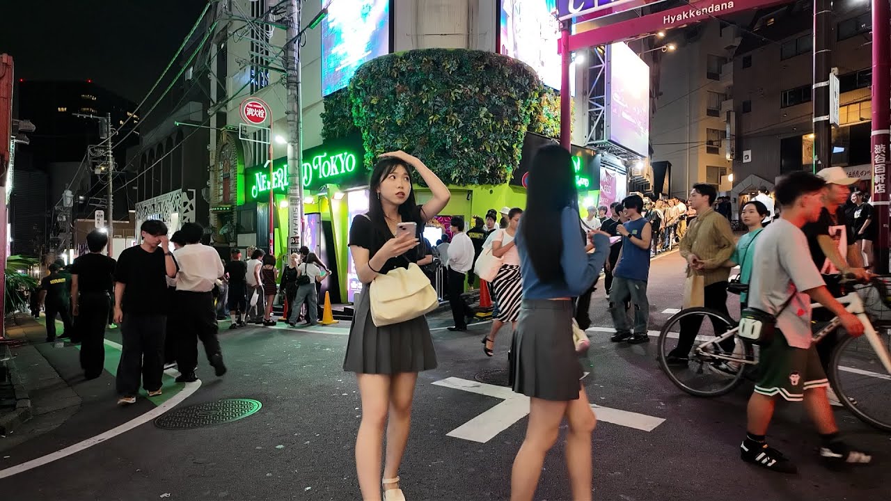 LIVE】渋谷スクランブル交差点ライブカメラ / Shibuya Scramble 