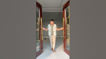 Cửa nhôm hệ thuỷ lực mầu vân gỗ. LH: 0358369986 để được tv thêm