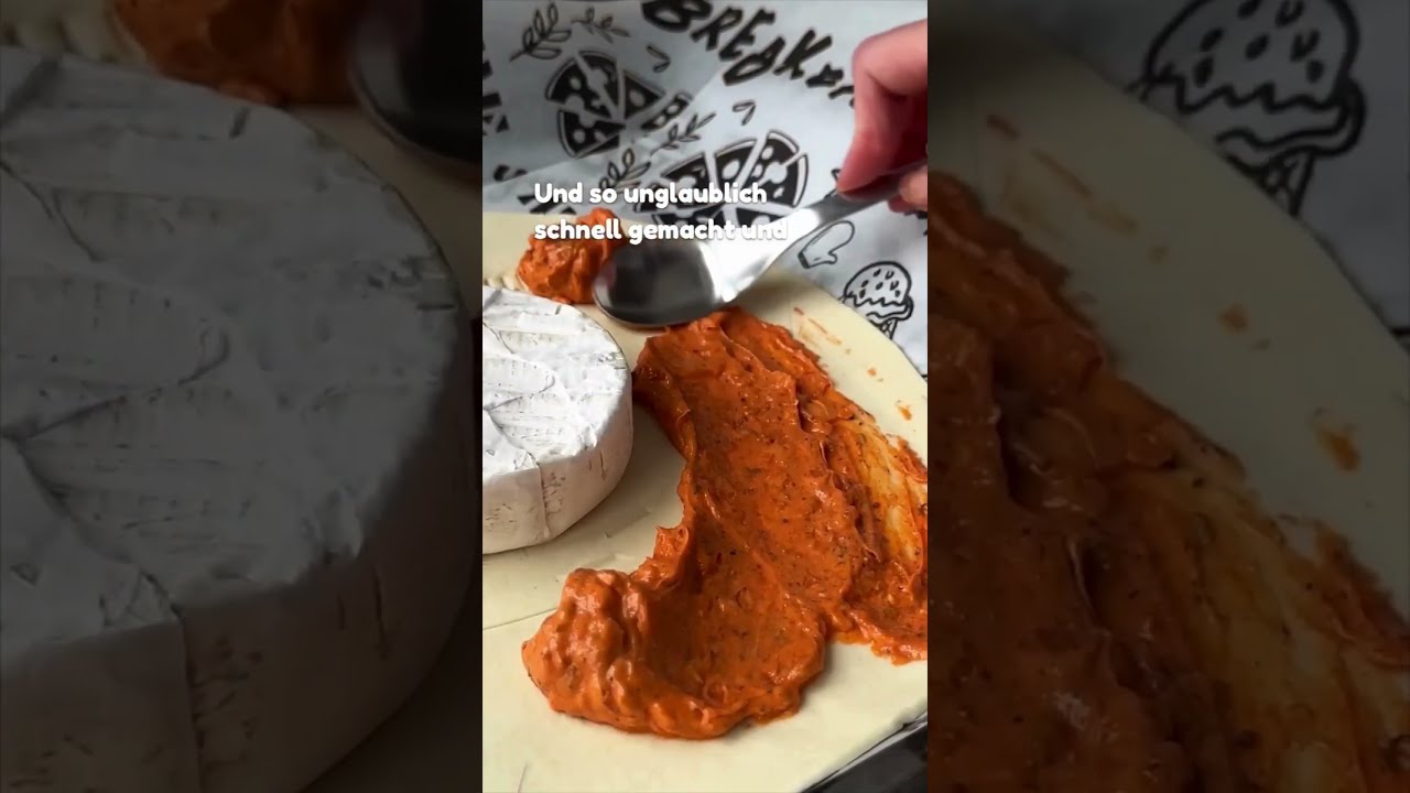 🍅😍 Blätterteig-Camembert Kranz mit Tomatenbutter | Thermomix® Rezepte ...