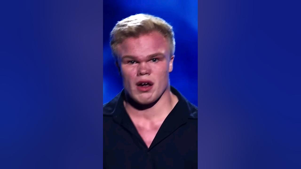 Matt Damon lookalike?? Sean Millis sings '7 Years' The Blind Auditions ...