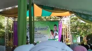 DownloadAhmad Ya Habibi Voc. ustadz Ridwan Asyfi feat Fatihah Indonesia MP3 MP4 Ahmad Ya Habibi Voc. ustadz Ridwan Asyfi feat Fatihah Indonesia