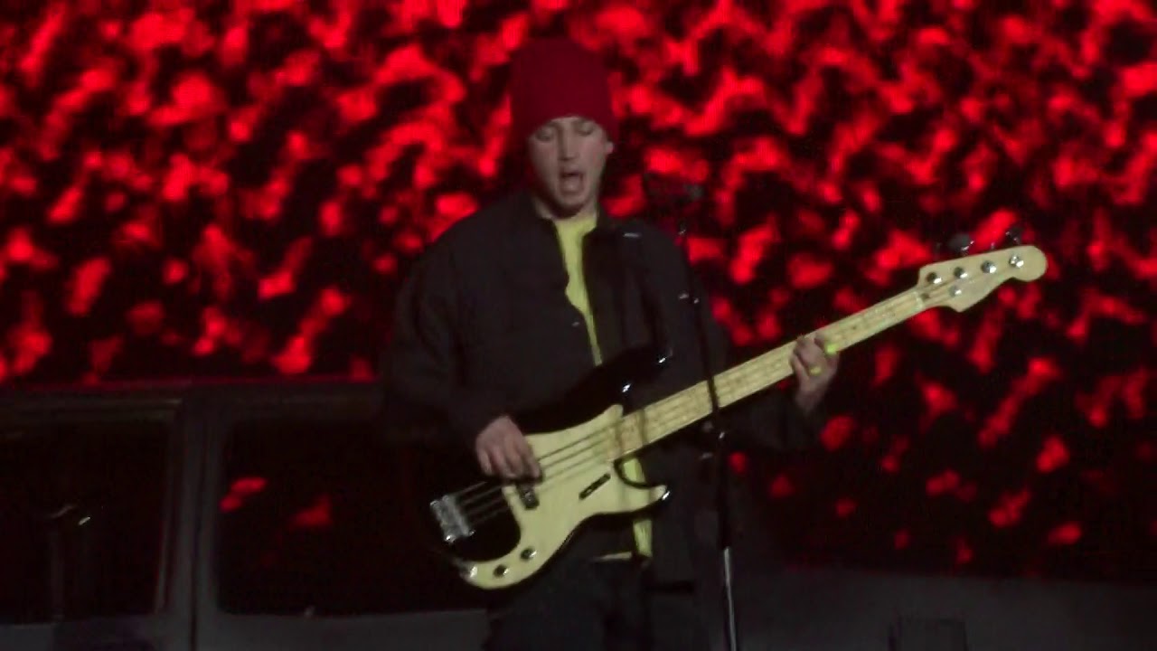 Twenty one pilots - Stressed Out - live Middlesbrough 2019