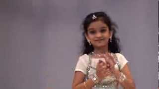 Sanika's Dance performance on Sawaar loon song from Lootera @ Deepsandhya, Hartford, US - 2013