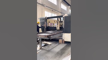 How to operate the laser cutting machine.