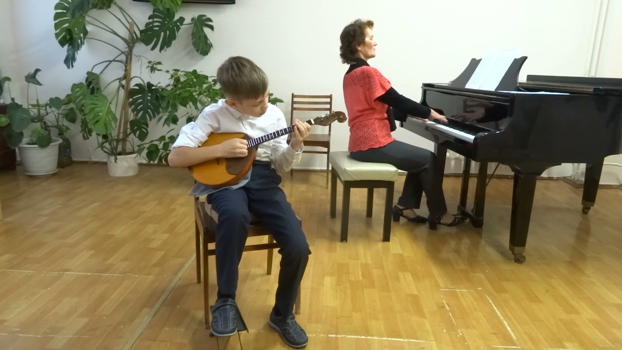 Ермаков Руслан домра,  2 класс (экзамен декабрь) Р Н П   Светит месяц  Обр  В Андреева