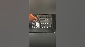 Industrial Robot Painting Application: Motorcycle Brake Painting #industrialrobots #paintingrobots
