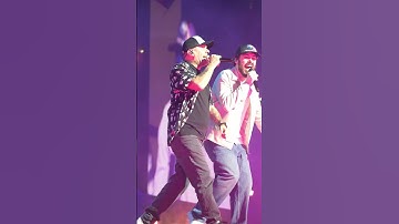 Thumbnail of Pinguini Tattici Nucleari e Max Pezzali cantano Bottiglie Vuote a San Siro