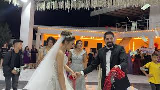 Diyarbakır Düğünleri Gelin Damat Oynuyor Resimi