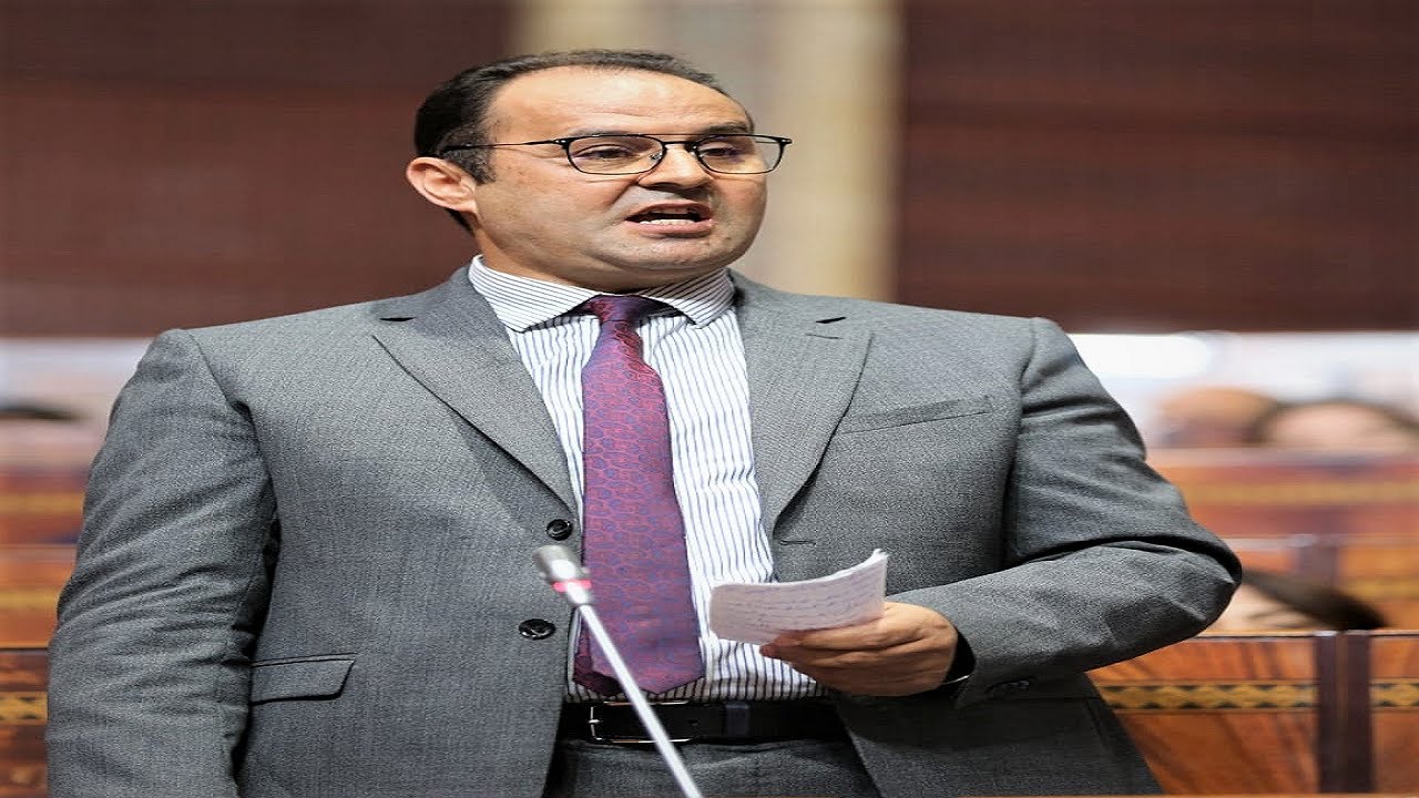 النائب أحمد العبادي يسائل الحكومة حول استراتيجيها في مجال التشغيل