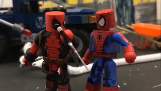 Spider-Man vs Deadpool {Stop Motion}