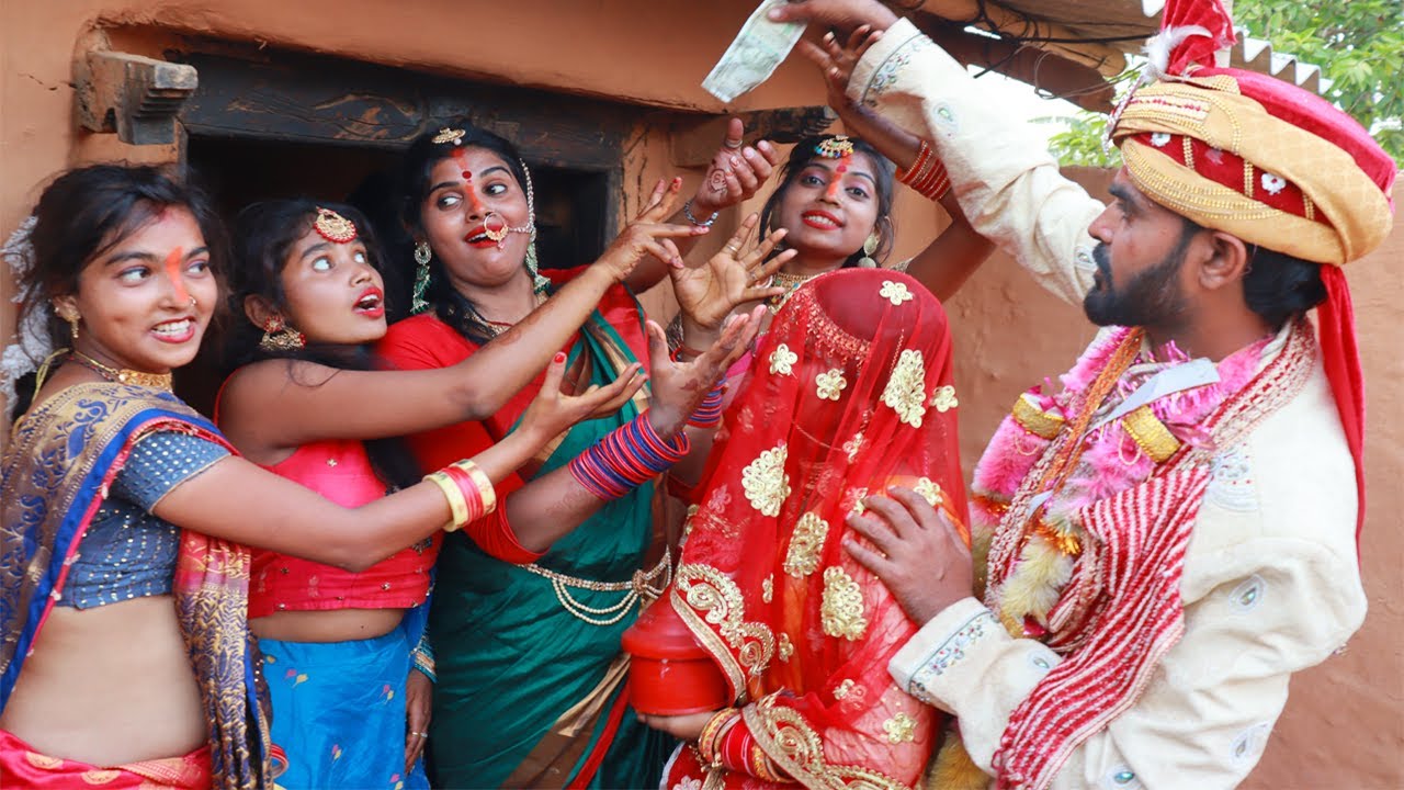 सादी विवाह गीत,नके चल ऐ कनिया नके चलना जईसे बासवा नवेला ओईसे!Nanad Bhaujai Comedy Video Pushpa Singh