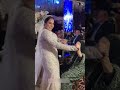 The Sweetest Dance At A Wedding With The Best Of All Women Duet Explore 