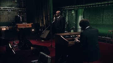 Gnarls Barkley From The Basement - Who