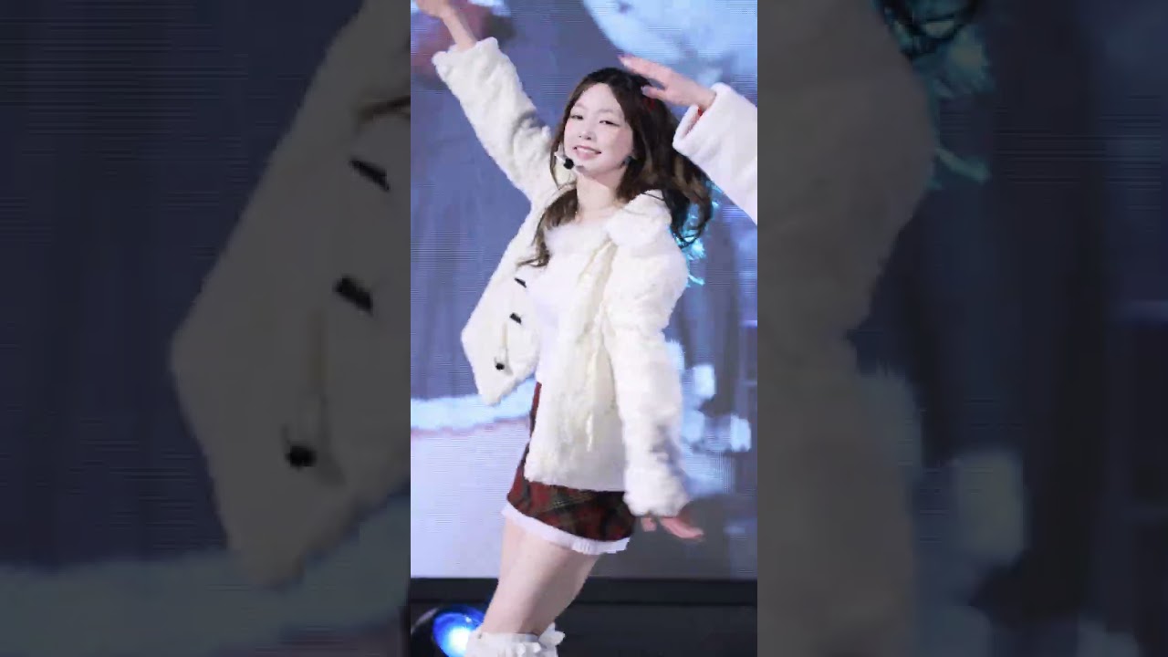 241221 화천 로켓펀치 - Ring Ring 연희 직캠